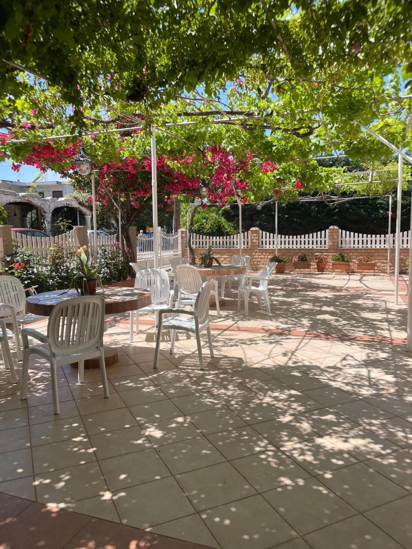 Buganvillas Studios Preveza Luaran gambar
